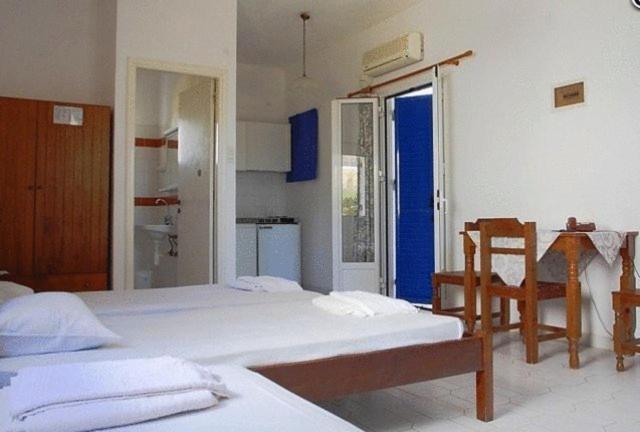 Amfitrion Hotel Vári Quarto foto