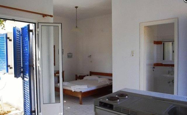 Amfitrion Hotel Vári Quarto foto